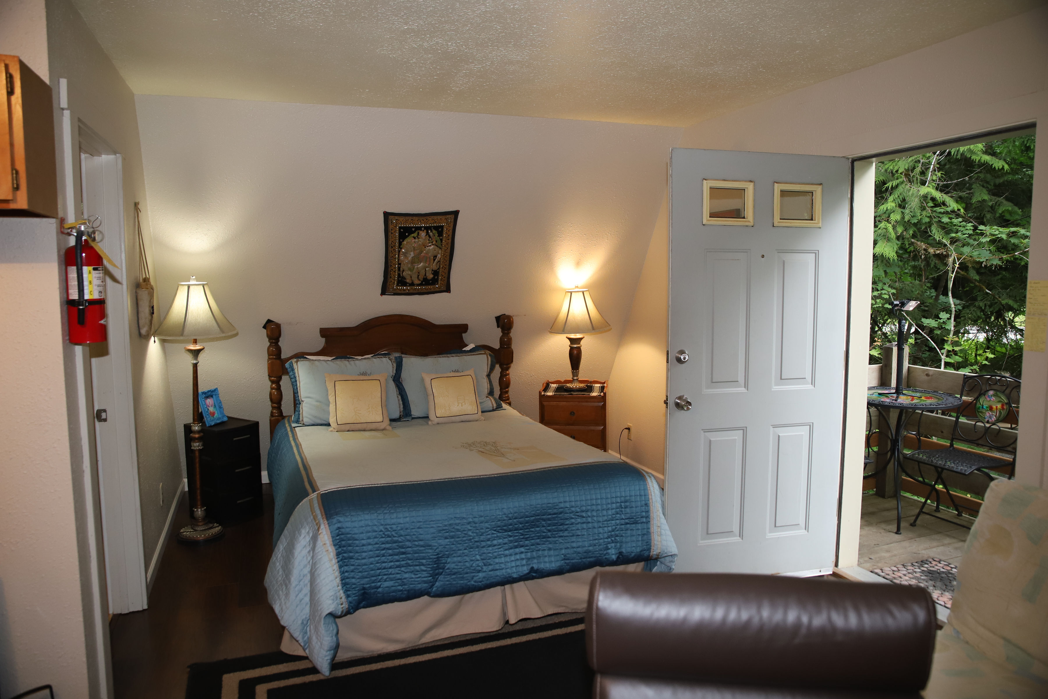 Western Hemlock Suite Ashford Wa Mt Rainier Mountain Meadows Inn